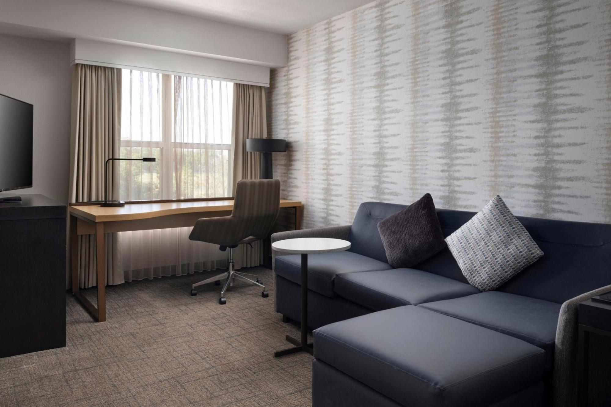 Residence Inn By Marriott Stockton Extérieur photo