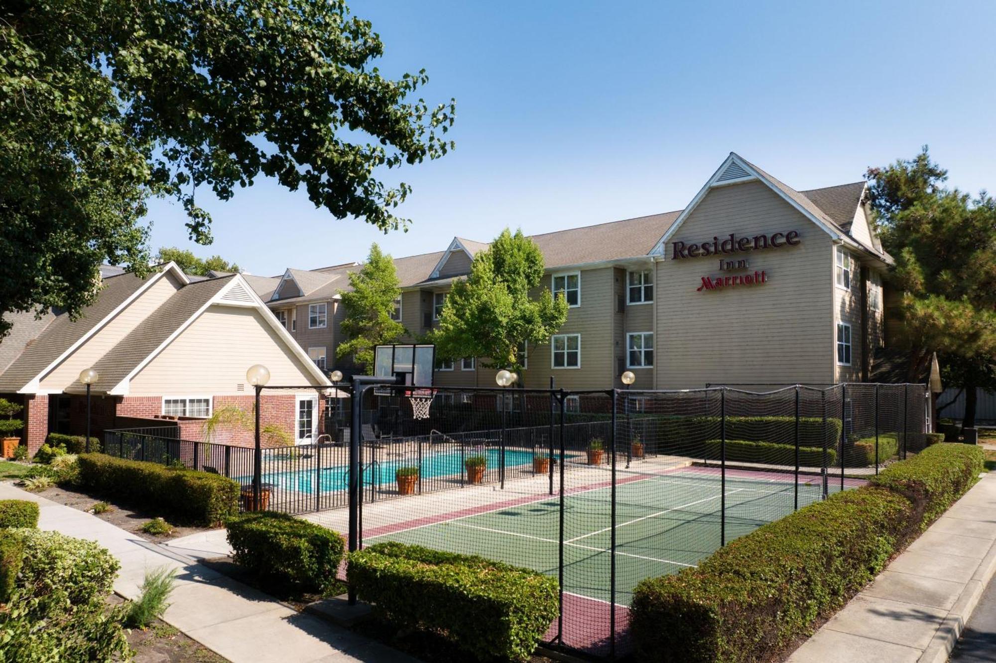 Residence Inn By Marriott Stockton Extérieur photo