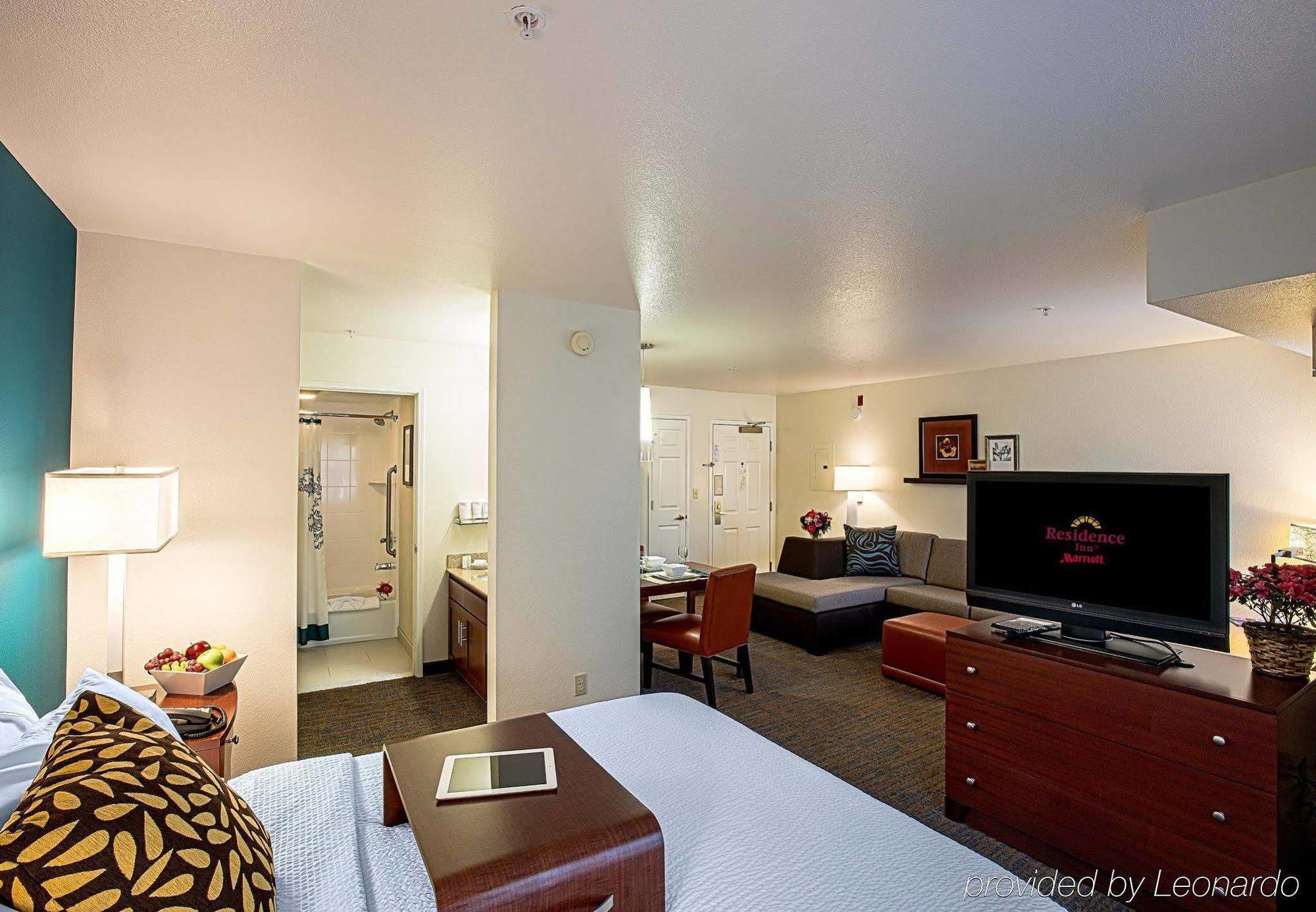 Residence Inn By Marriott Stockton Extérieur photo