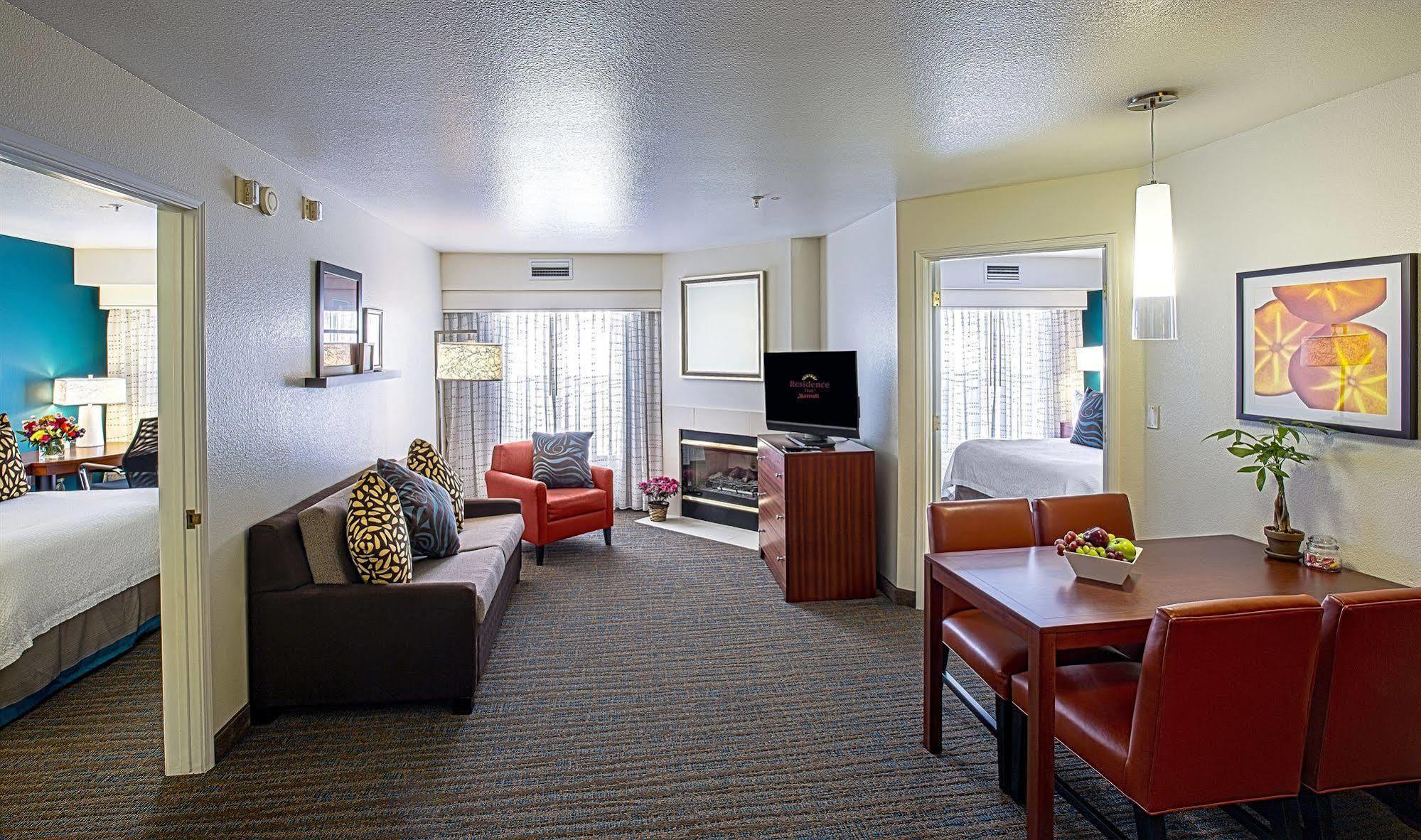 Residence Inn By Marriott Stockton Extérieur photo