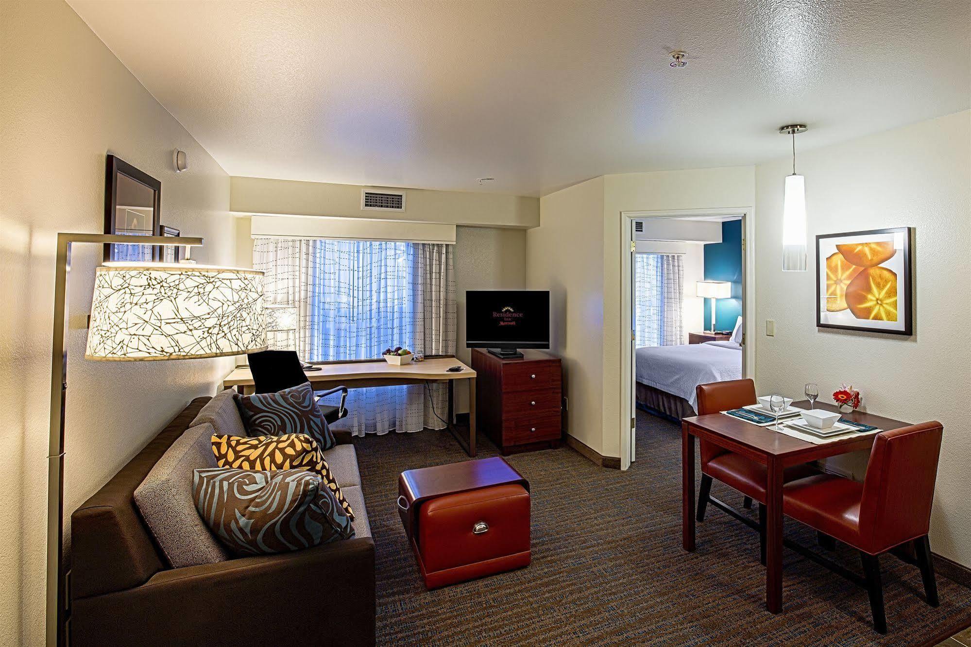 Residence Inn By Marriott Stockton Extérieur photo